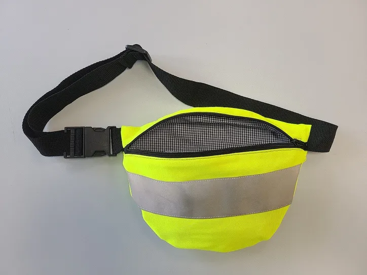 Sac banane confectionné à partir d'EPI recyclés